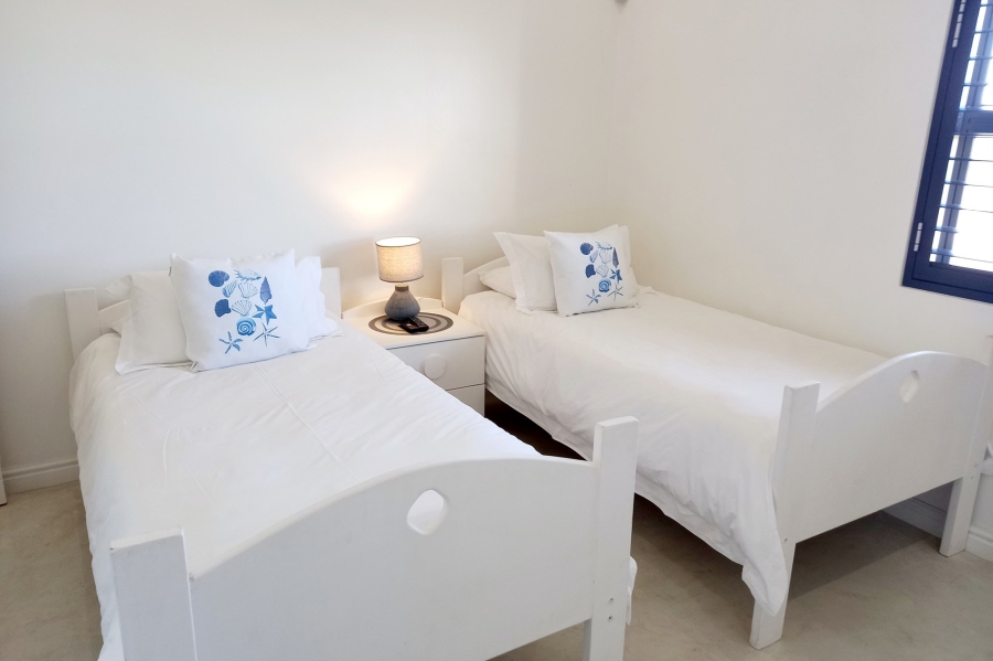 4 Bedroom Property for Sale in Jacobsbaai Western Cape